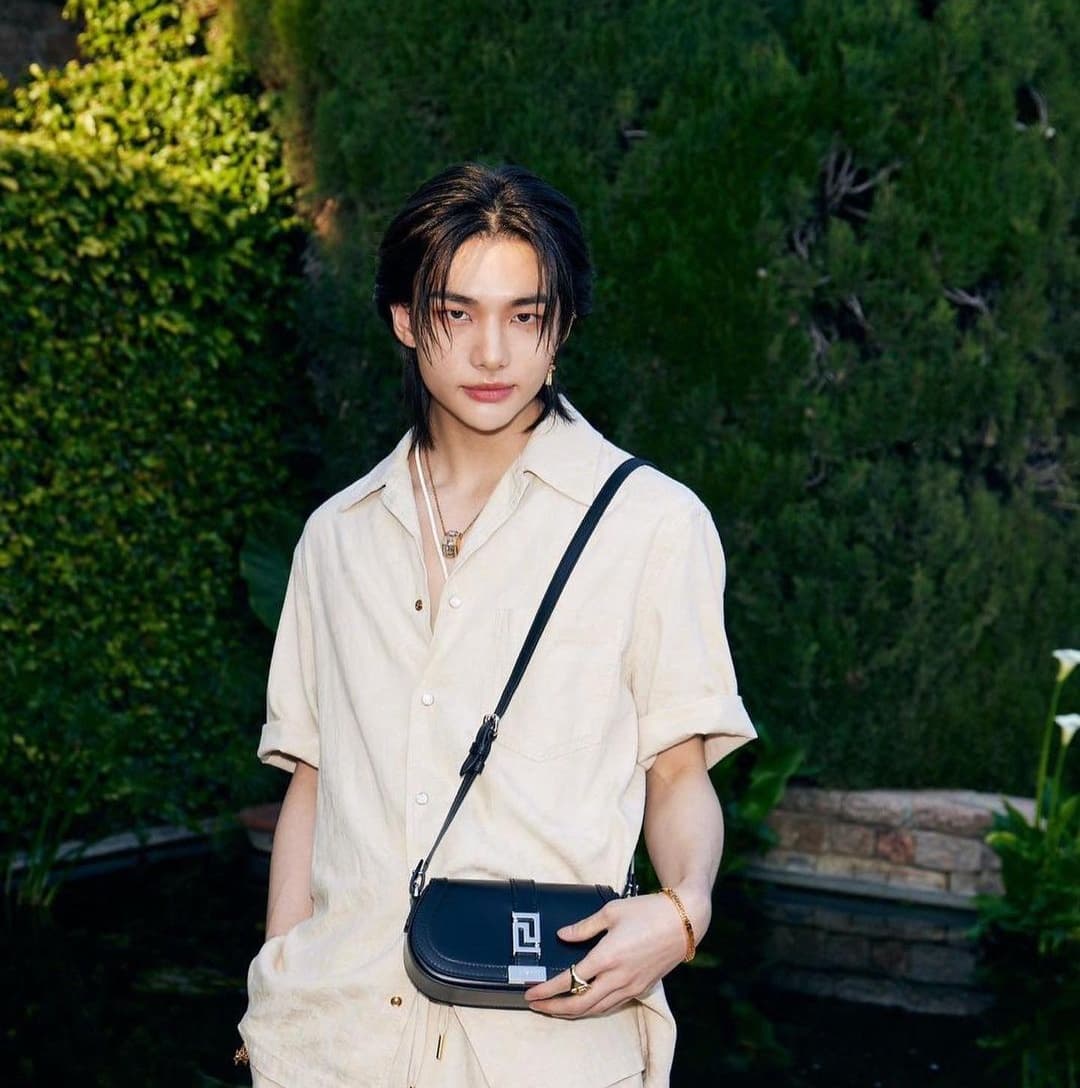 hyunjin hairstyle mullet